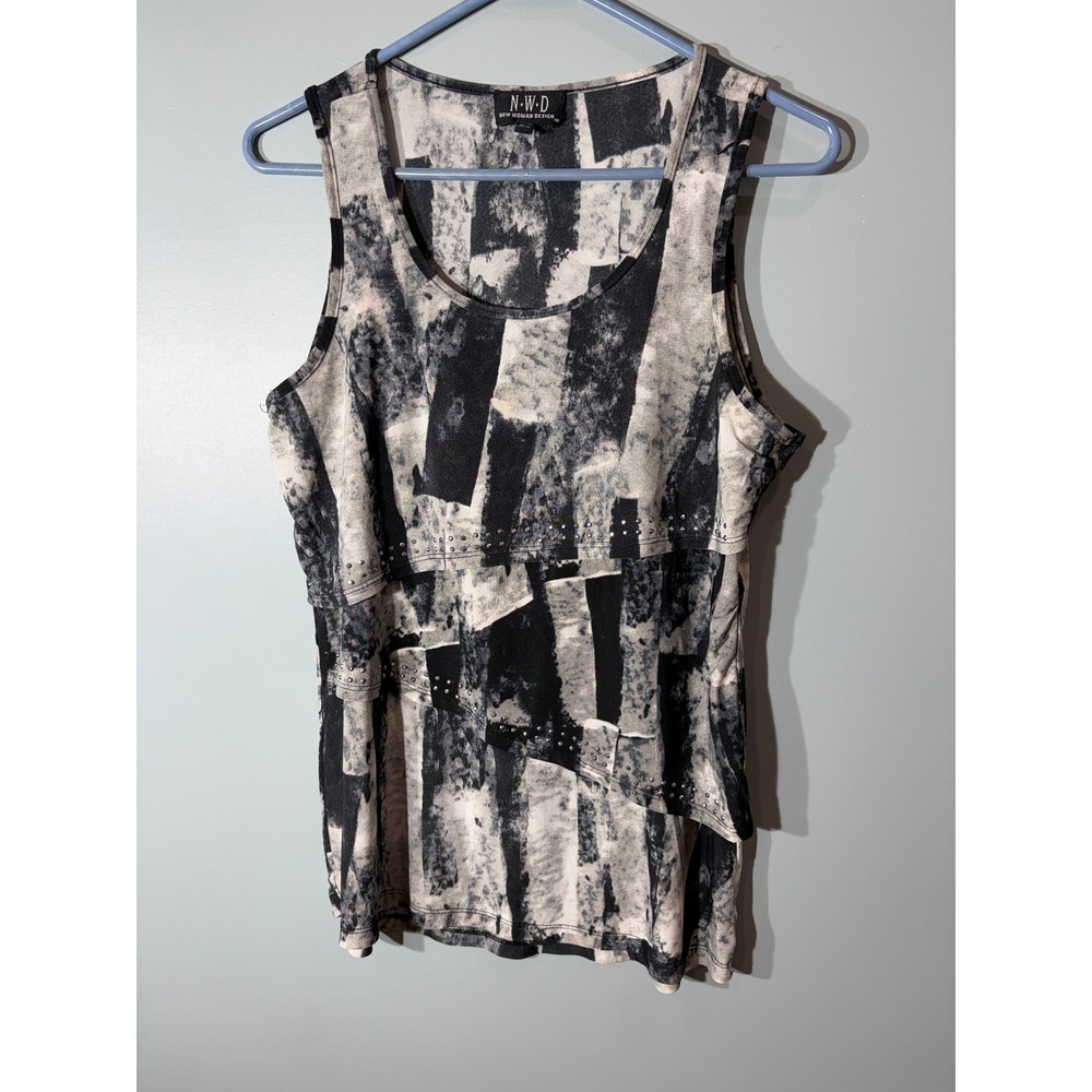 New Woman Design NWD Tank Top Black White Abstract Rhinestone Tiered Medium